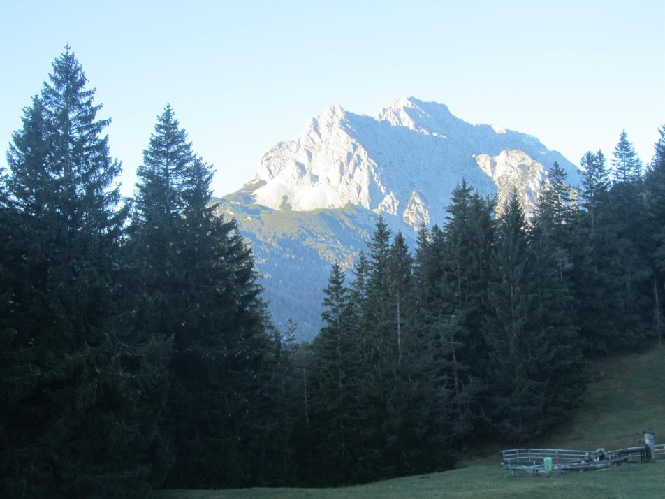 Morgensonne am Wetterstein