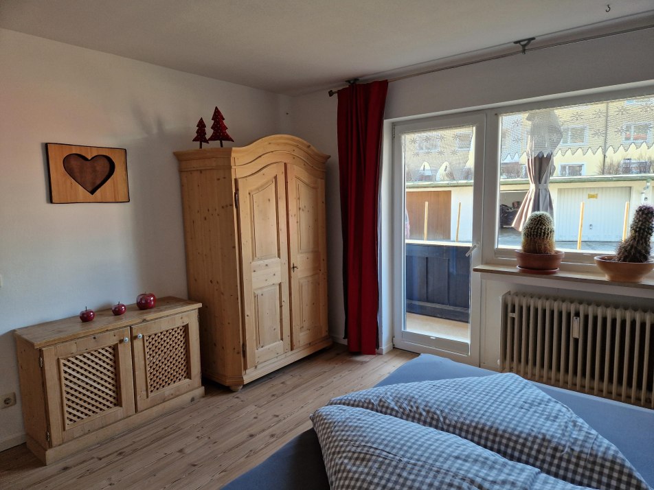 Schlafzimmer2