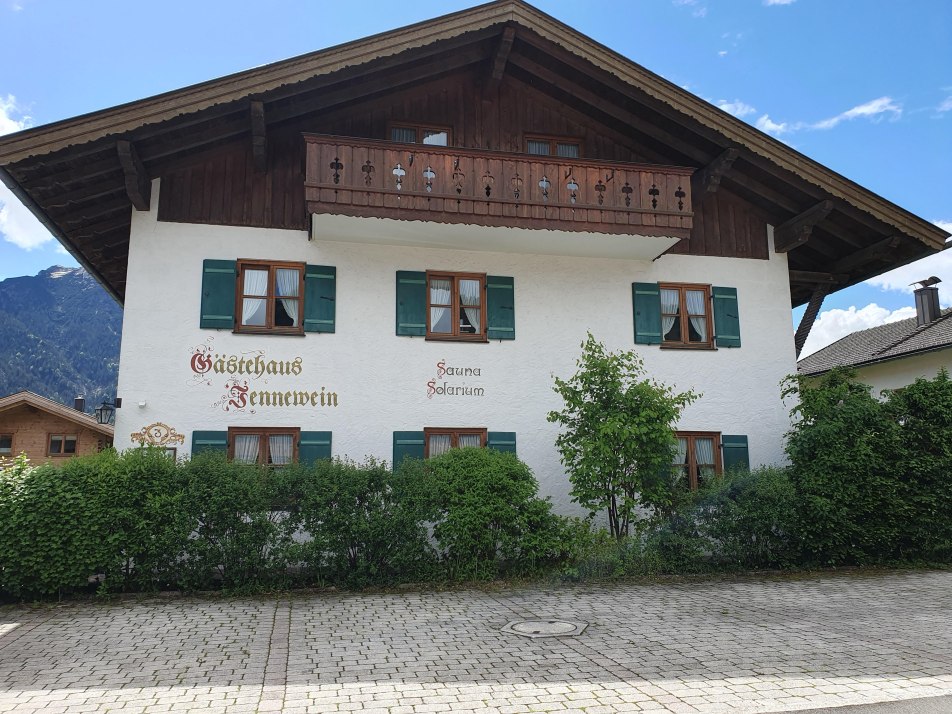 Außen hinten Außen hinten