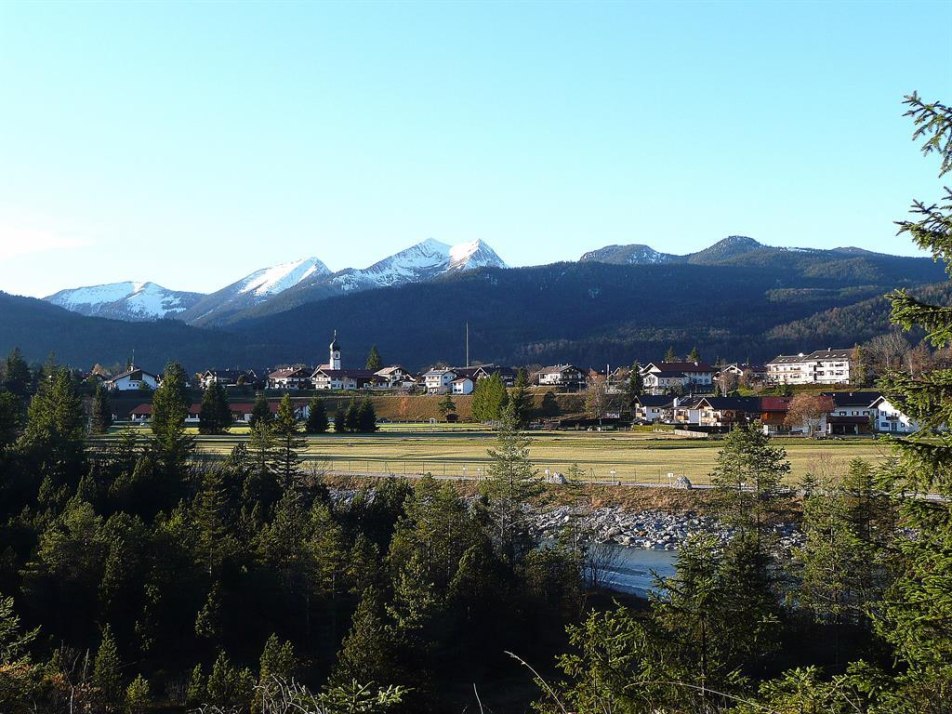 Dorfblick mit Krottenkopf