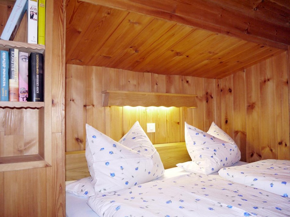 ferienwohnung-benedetti-schlafzimmer02-web