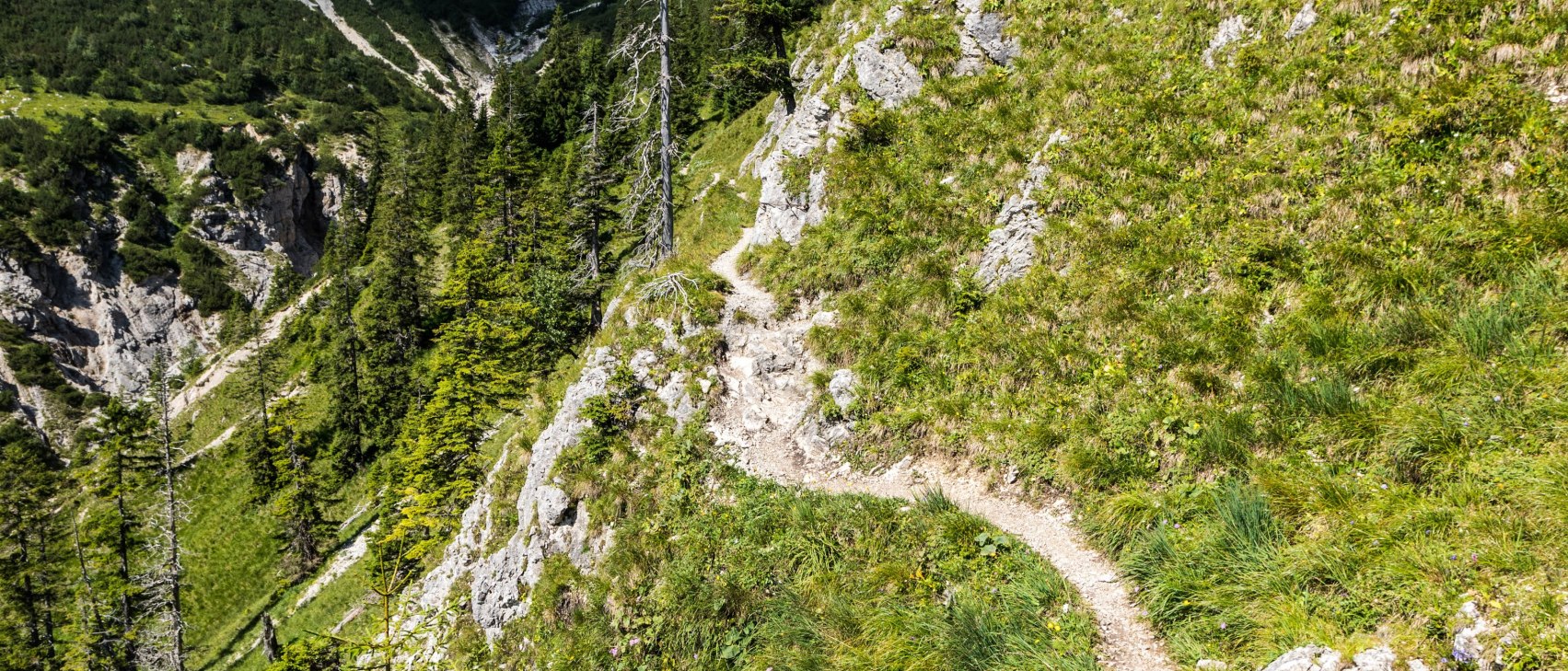 Lakaeiensteig steiler Pfad zum Soiernhaus, © Alpenwelt Karwendel | Zugspitz Region GmbH |Erika Sprengler, Erika Spengler / ulligunde.com