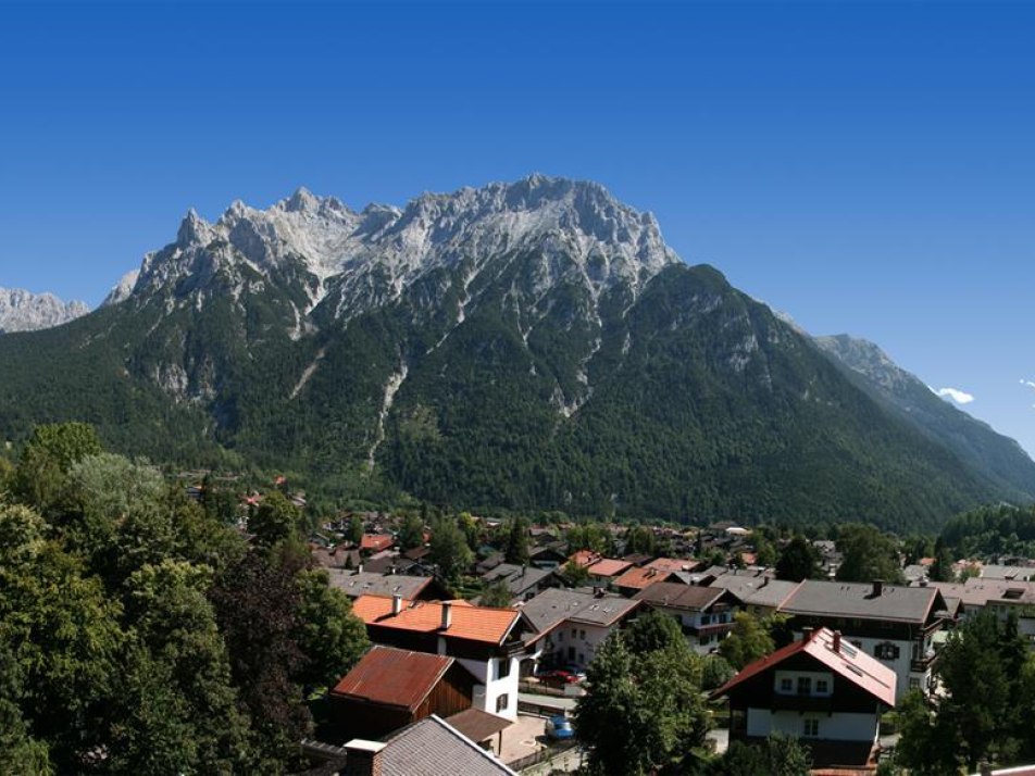 Panoramablick Sommer vom Sonnenbichl