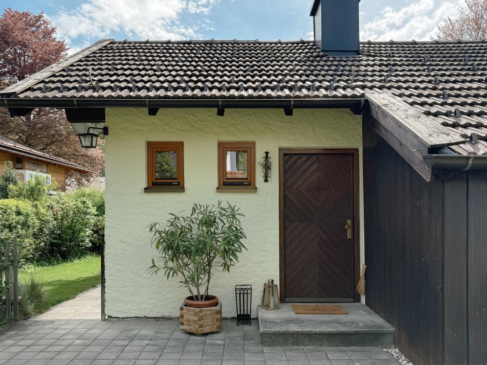 Eingang mit Garten