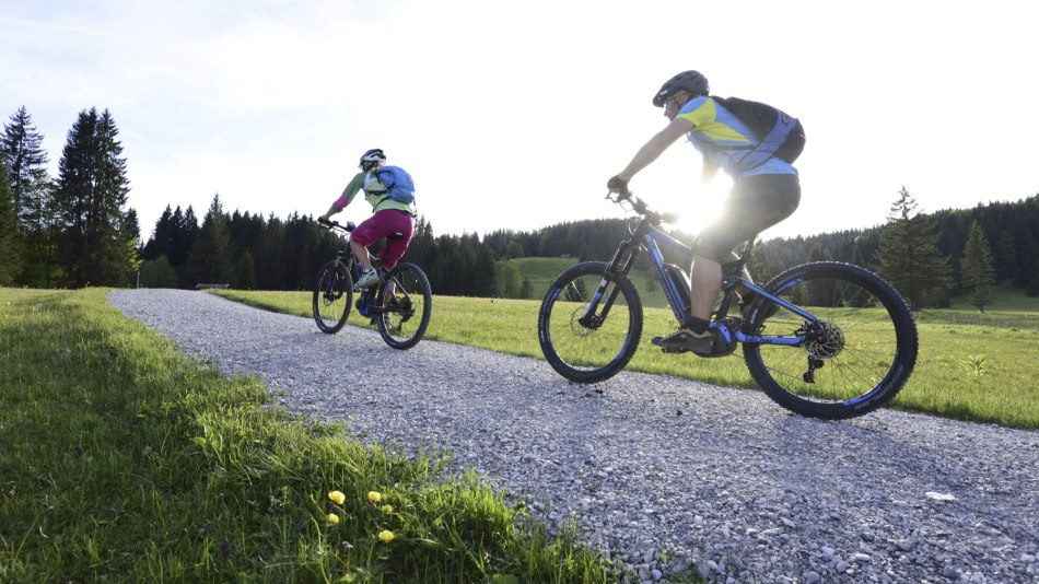 Mit dem Ebike unterwegs in der Alpenwelt Karwendel, © Alpenwelt Karwendel | Stefan Eisend 