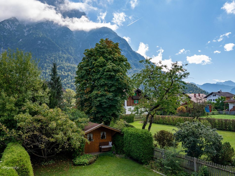 Blick nach rechts unten vom Balkon1