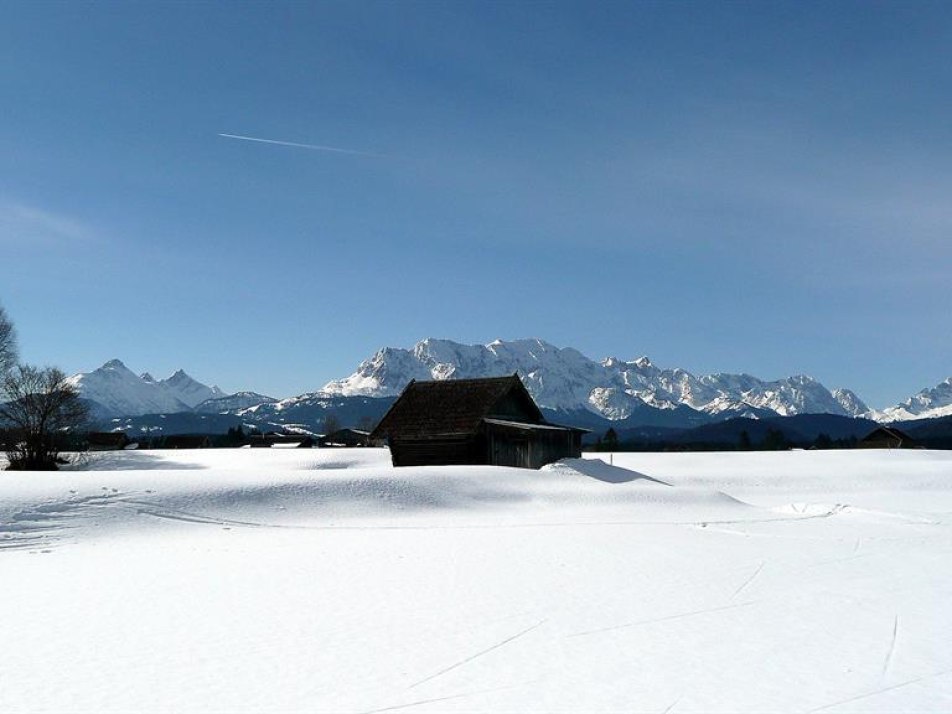 Wettersteingebirge mit Arnspitze