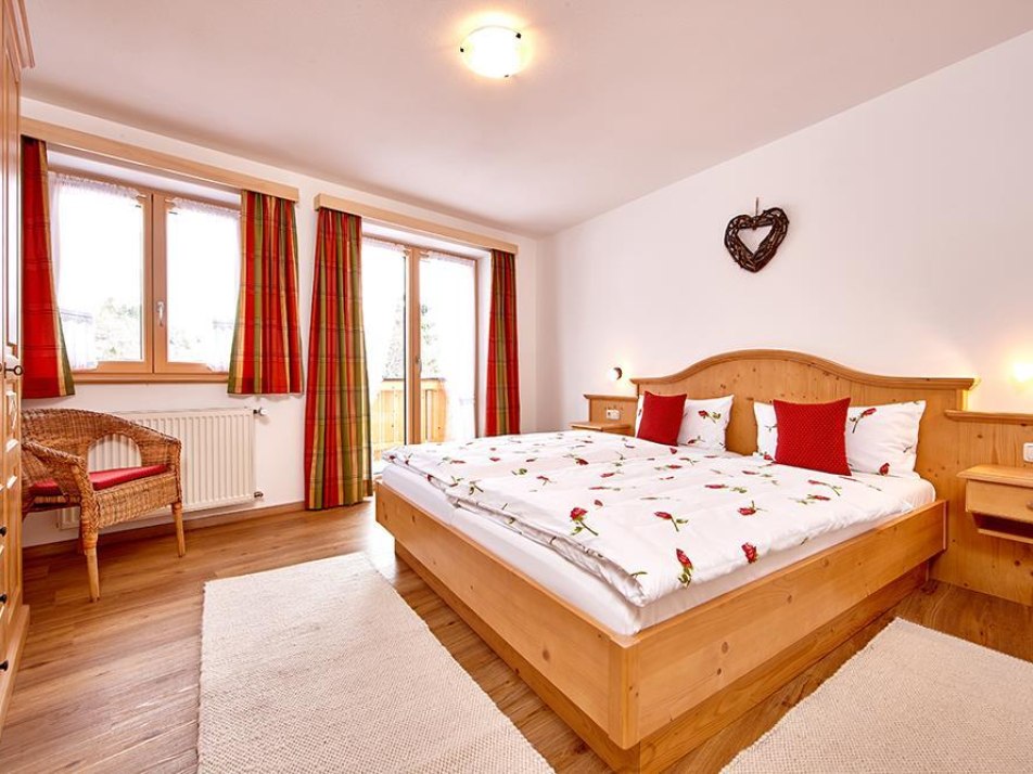 Schlafzimmer 2