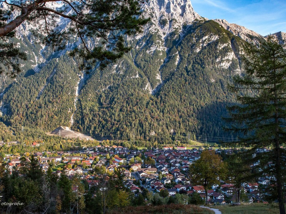 Blick auf Mittenwald
