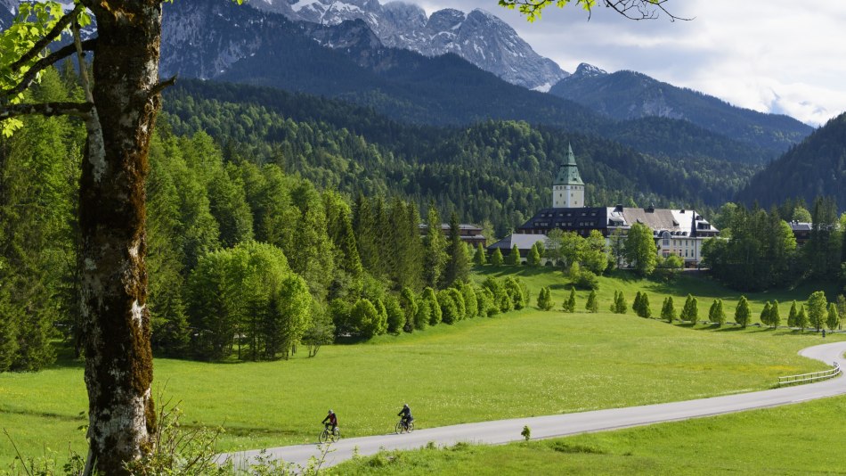 Schloss_Elmau_8363_3.jpg, © mauritius images/ Volker Preusser