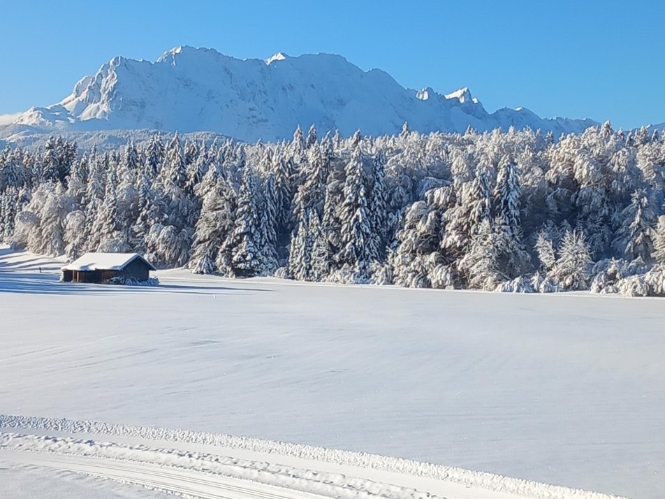 Gästehaus Huber Ausblick aus den Ferienwohnungen Gästehaus Huber Ausblick aus den Ferienwohnungen