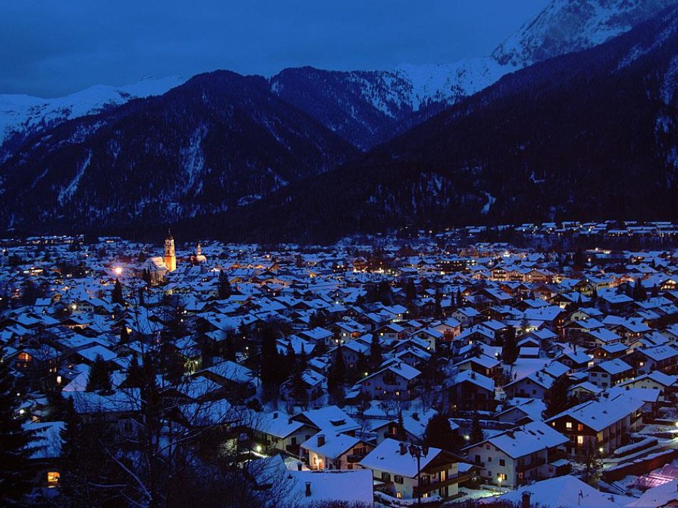 Ausblick Nacht, © Hotel Drachenburg