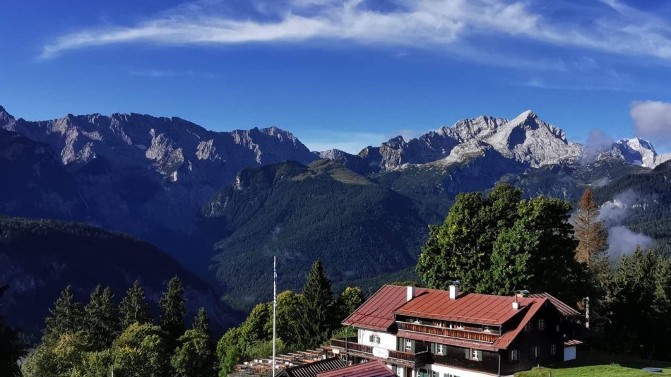 Berggasthof Eckbauer mit Ausblick, © Sandra Ortner