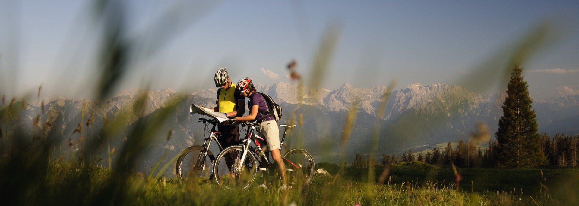 From bathing lakes and moguls over alpine pastures and peaks - moutainbiking around Mittnewlad, Krün and Wallgau, © Alpenwelt Karwendel | Wolfgang Ehn