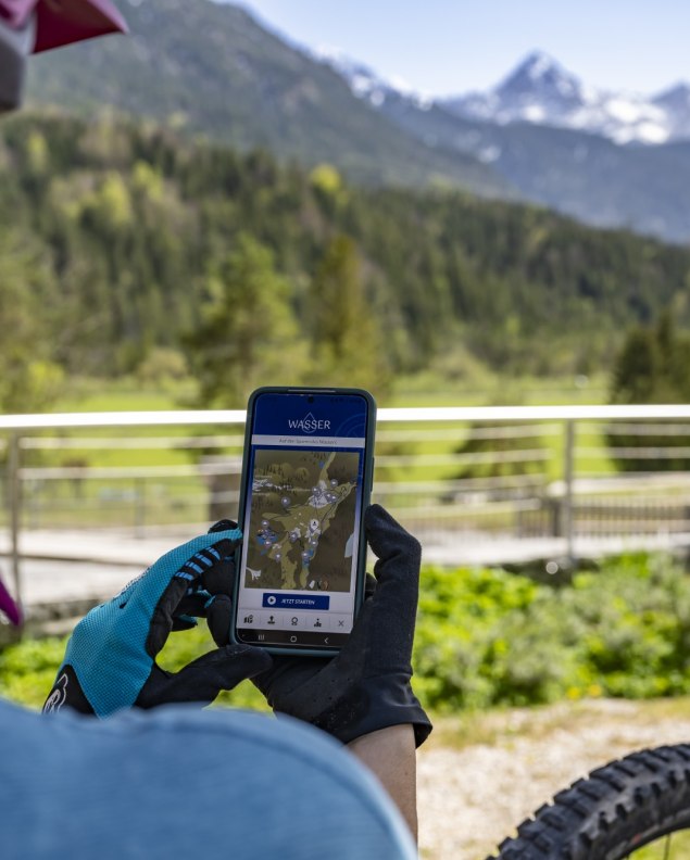 Entdecken Sie die Alpenwelt Karwendel mit dem E-Bike und erfahren Sie dabei Interessantes in der Erlebniswege App, © Alpenwelt Karwendel | Pierre Johne
