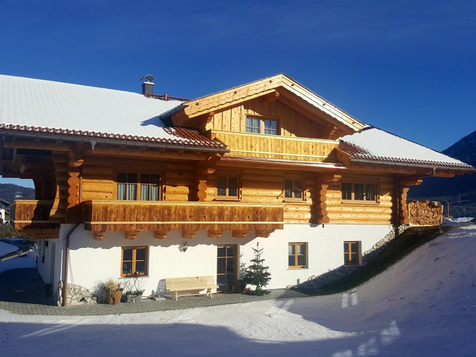 Alpenchalet St. Ulrich im Winter, © Susanne u. Ulrich Holzer