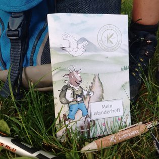 Wanderheft für Kinder der Alpenwelt Karwendel, © Alpenwelt Karwendel | Magdalena Sailer Wanderheft für Kinder der Alpenwelt Karwendel, © Alpenwelt Karwendel | Magdalena Sailer