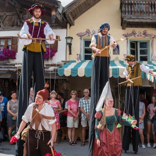 Eindrücke vom Bozner Markt in Mittenwald, © Alpenwelt Karwendel | Wera Tuma