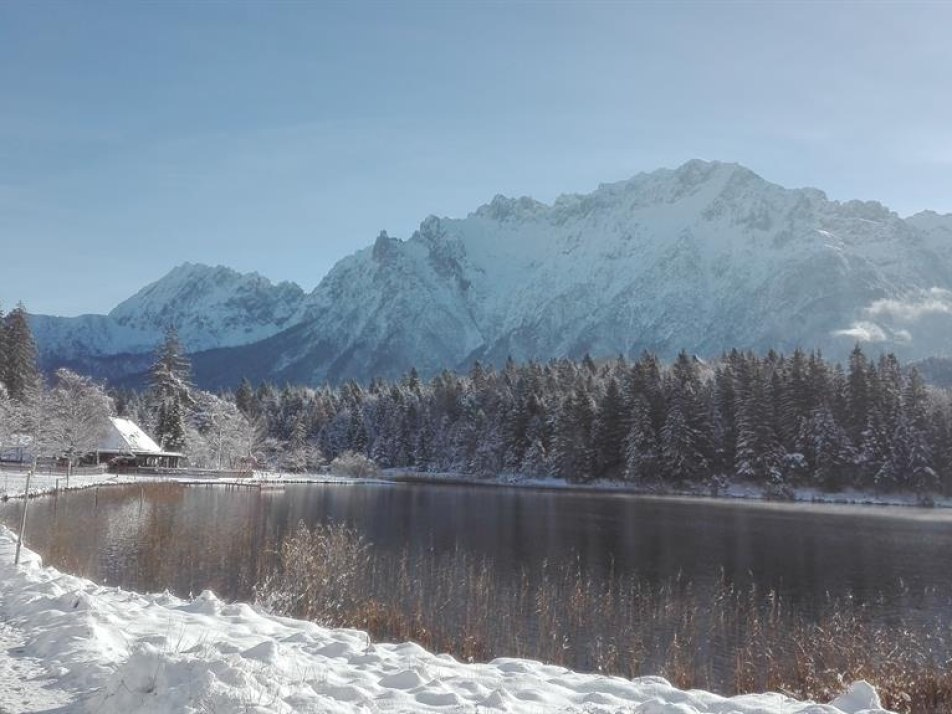 Der erste Schnee am Lautersee