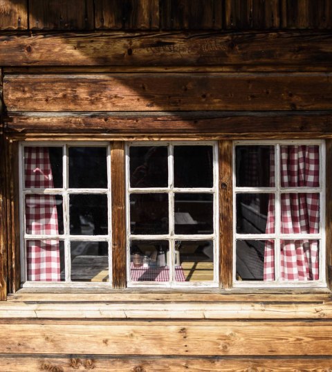 Around Mittenwald, Krün and Wallgau you will find beautiful and rustic alpine pastures with top-class views!, © Alpenwelt Karwendel | Wolfgang Ehn