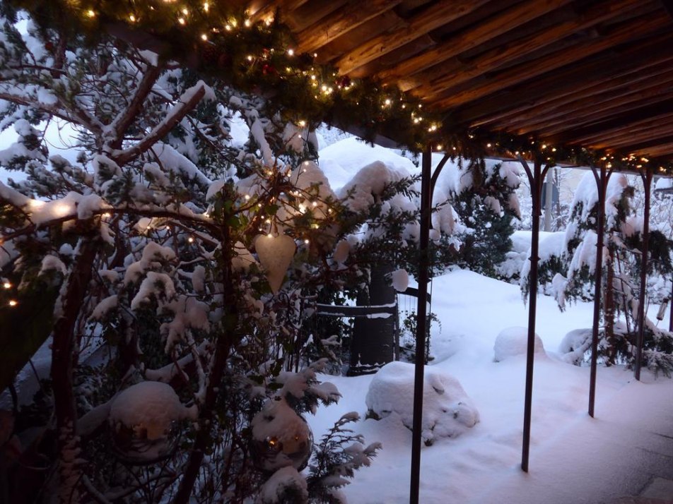 Winterstimmung im Eingangbereich, © Winter mood in the entrance area