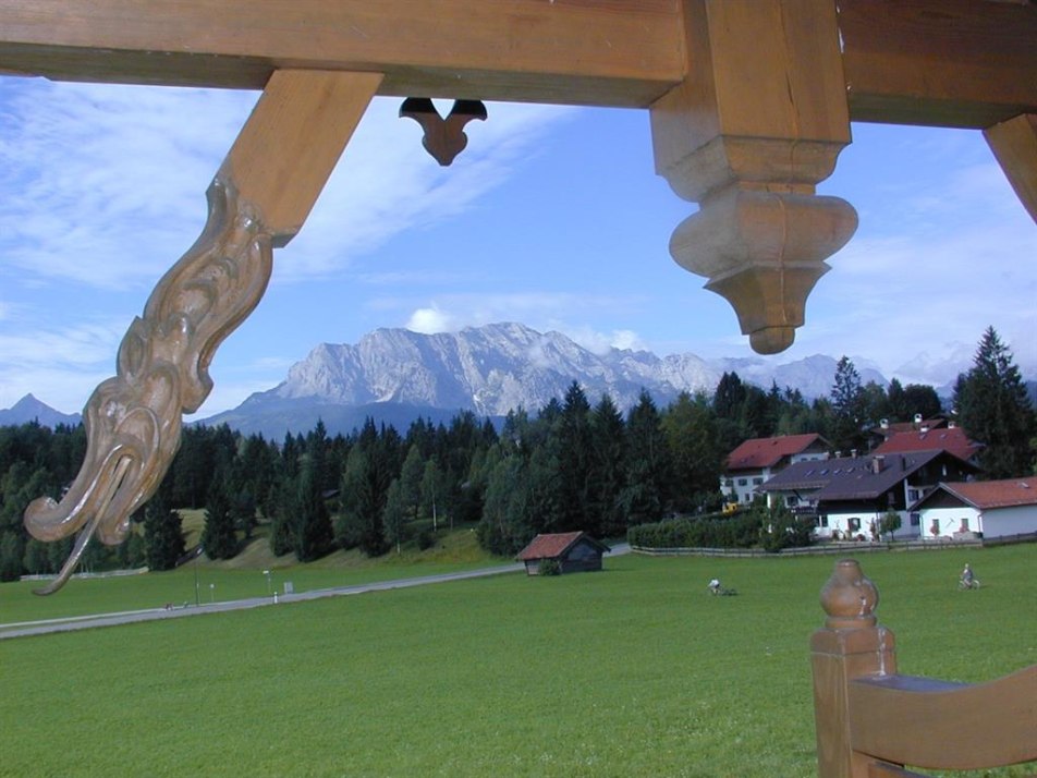 Sommerausblick_Karwendelblick und Wetterstein