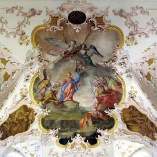 Religious fresco painting in the church of St.Peter&Paul in Mittenwald, © Alpenwelt Karwendel | Marinus Zwerger