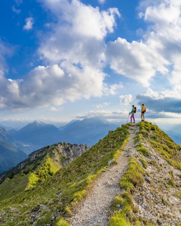 Views in the Karwendel area during a hike on the Seinskopf above Krün, © Alpenwelt Karwendel | Kriner & Weiermann