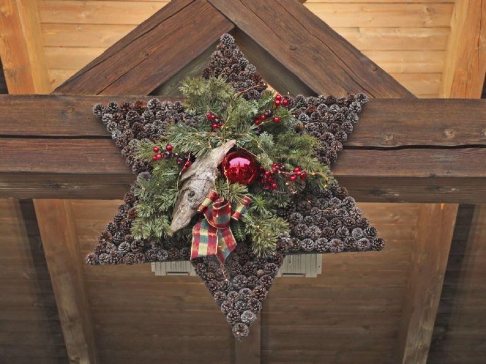 Daxn-Verkauf (Tannenzweige) der Bergwacht Krün, © Alpenwelt Karwendel | Christoph Schober