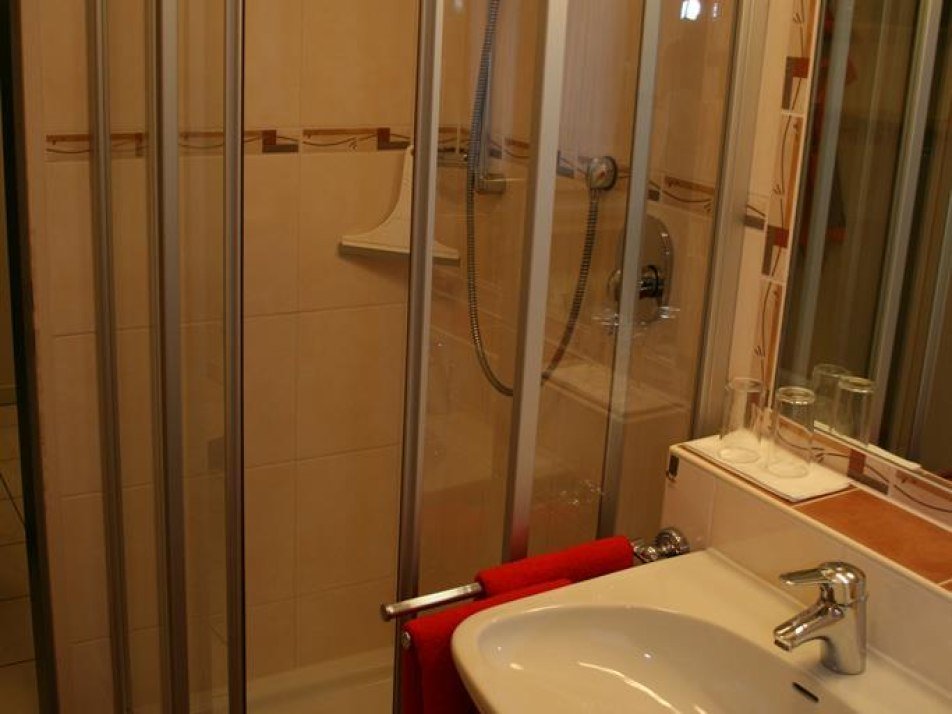 Bad mit Dusche
