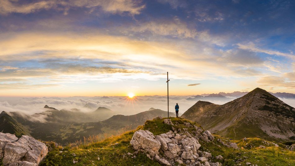 Mountain moments on the upper Risskopf together with the Krottenkopf, © Alpenwelt Karwendel | Kriner & Weiermann