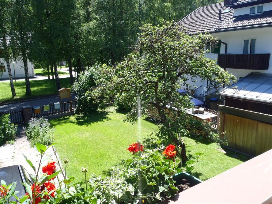 Ostbalkon in den Garten