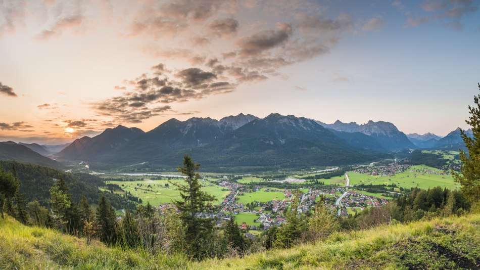 Best views after a short hike to the Krepelschrofen above Wallgau, © Alpenwelt Karwendel | Paul Wolf