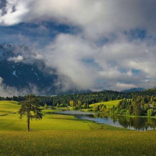 Schmalensee mit Blick auf den Karwendel, ©  Alpenwelt Karwendel | Rudolf Pohmann