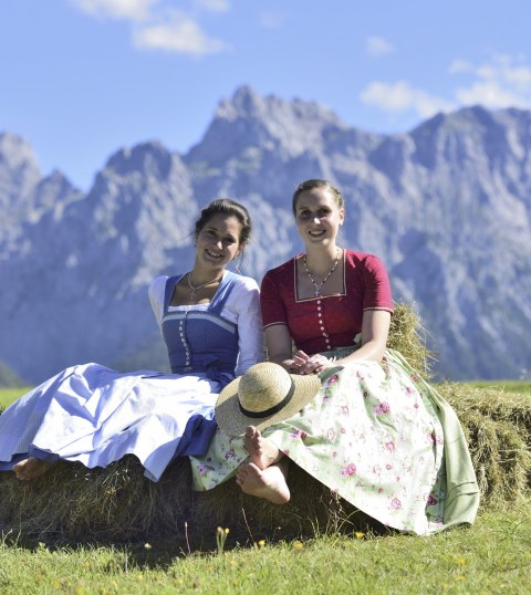 Die Buckelwiesen zwischen Mittenwald und Krün laden zu schönen Wanderungen ein. , © Alpenwelt Karwendel | Stefan Eisend