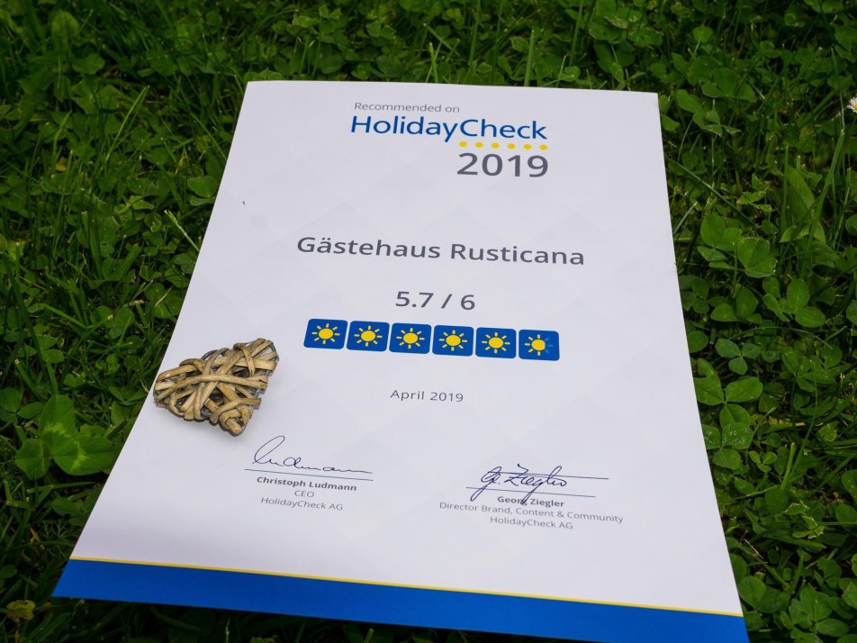HolidayCheck Urkunde, © websinn.com HolidayCheck Urkunde, © websinn.com