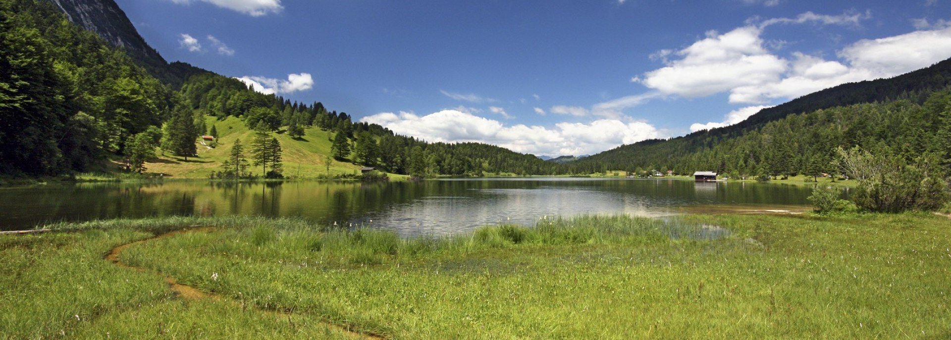 Ferchensee - glasklarer Badesee in Mittenwald, © Alpenwelt Karwendel | Rudolf Pohmann