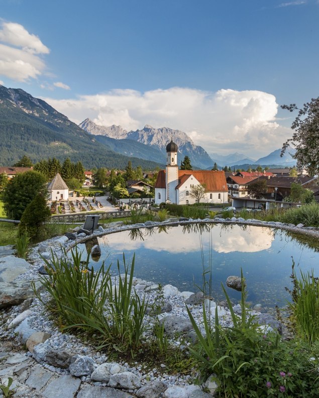 Panoramablick von der Sonnleiten auf Wallgau und das Karwendel, © Alpenwelt Karwendel | Wera Tuma
