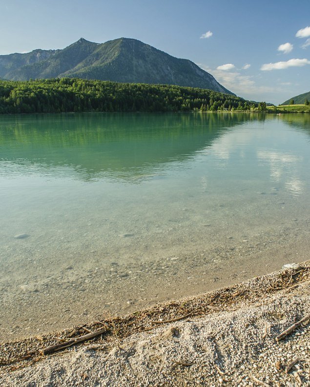 Blick_ber_den_Walchensee_8362_3(1).jpg, © mauritius images/ Bruno Kickner