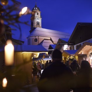 christmas market in Mittenwald, © Alpenwelt Karwendel | Angelika Warmuth