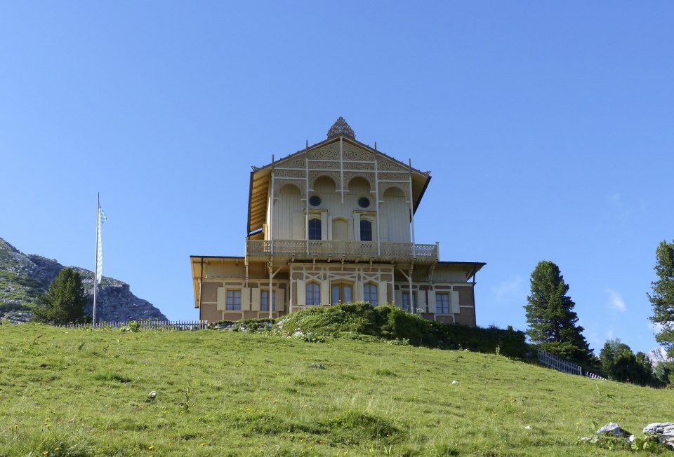 Das Königshaus am Schachen von vorne fotografiert, © Alpenwelt Karwendel | Sandra Hibler