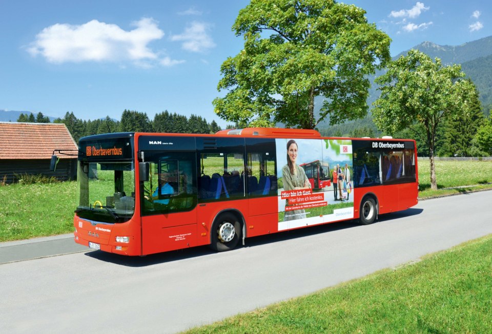 Gäste mit AlpenweltCard nutzen die Regionalbuss des RVO kostenlos, © DB AG | Nicole Rasch