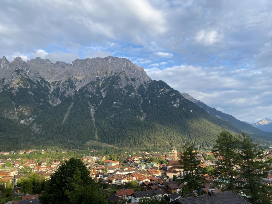 Mittenwald im Abendlicht