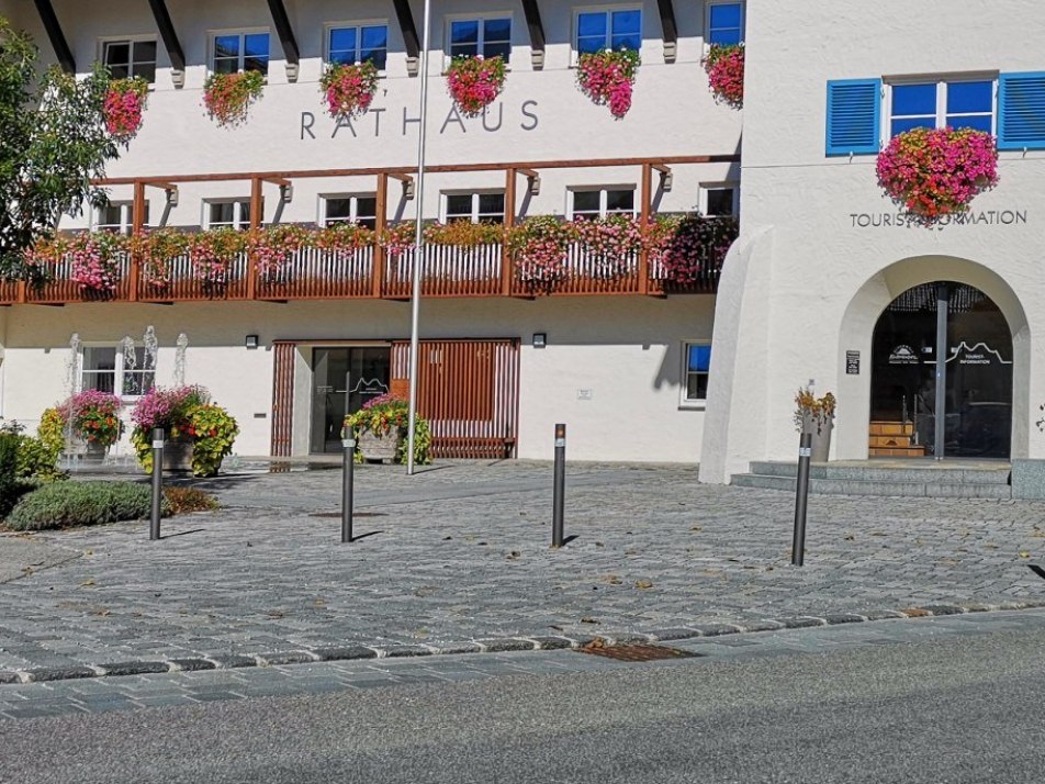 das-mittenwalder-rathaus-mit-touristinformation.jpeg, © Alpenwelt Karwendel | Andreas Karner