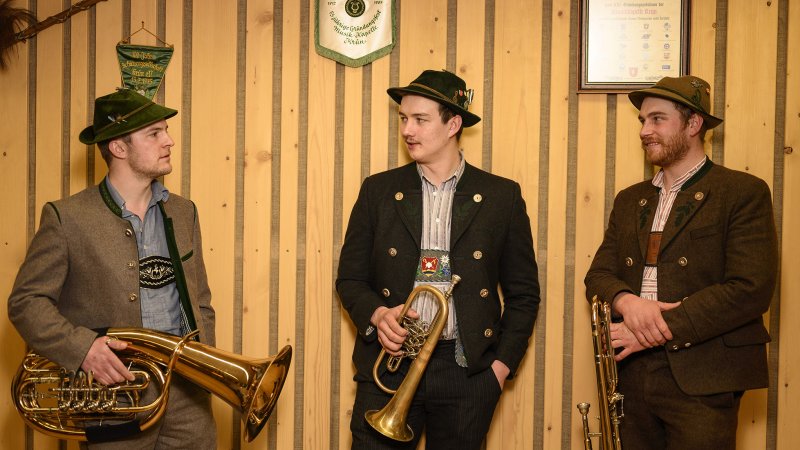 Vorstände der drei Musikkapellen Mittenwald, Wallgau und Krün, © Alpenwelt Karwendel | Philipp Gülland