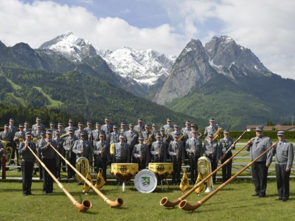 Benefizkonzert des Gebirgsmusikkorps, © Gebirgsmusikkorps der Bundeswehr Benefizkonzert des Gebirgsmusikkorps, © Gebirgsmusikkorps der Bundeswehr