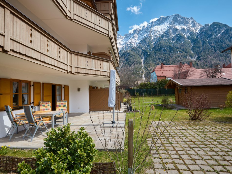 Terrace and garden apartment Burgberg