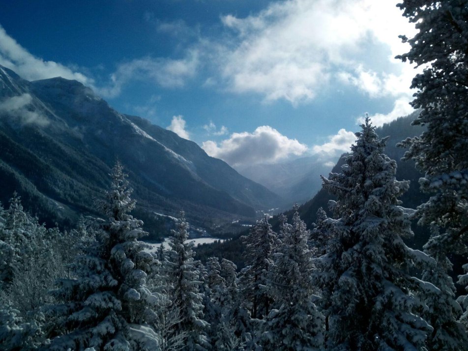 Auf der Ederkanzel mit Blick nach Scharnitz