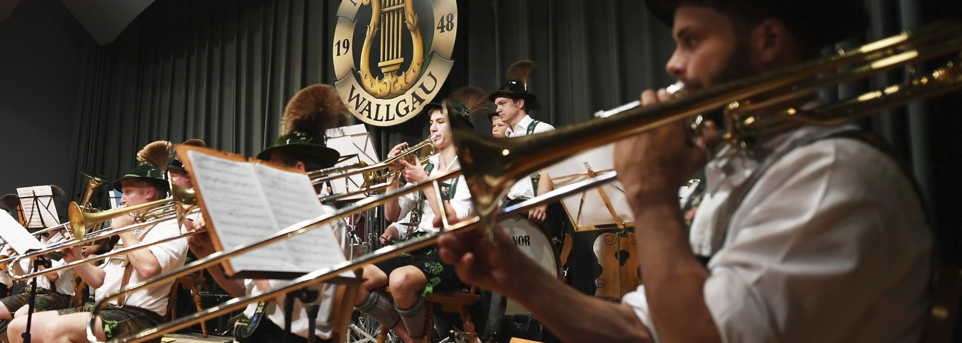 Eine typisch bayerische Blaskapelle - die Musikkapelle Wallgau, © Alpenwelt Karwendel | Angelika Warmuth