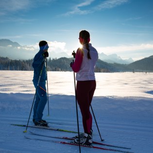 Sonnige Loipen mit bestem Panorama finden Sie in der Alpenwelt Karwendel zu genüge., © Alpenwelt Karwendel | Kriner & Weiermann